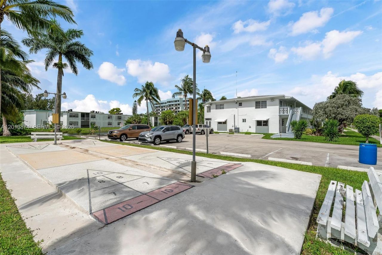 50 NW 204th St , Unit H7, Miami Gardens, FL 33169 Photo