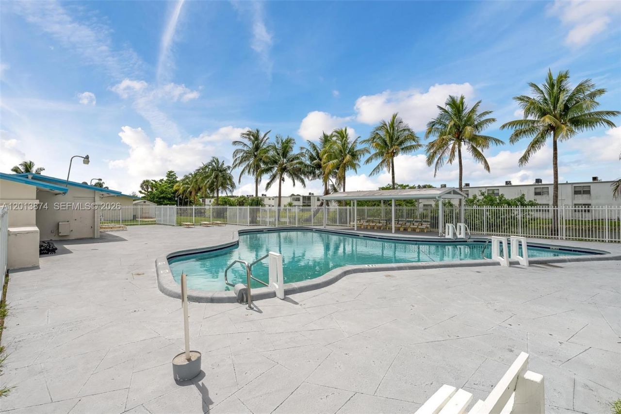50 NW 204th St , Unit H7, Miami Gardens, FL 33169 Photo