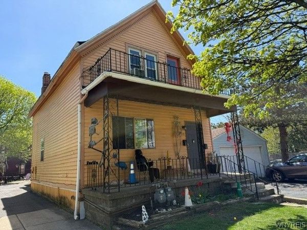 439 Vermont Street , Buffalo, NY 14213