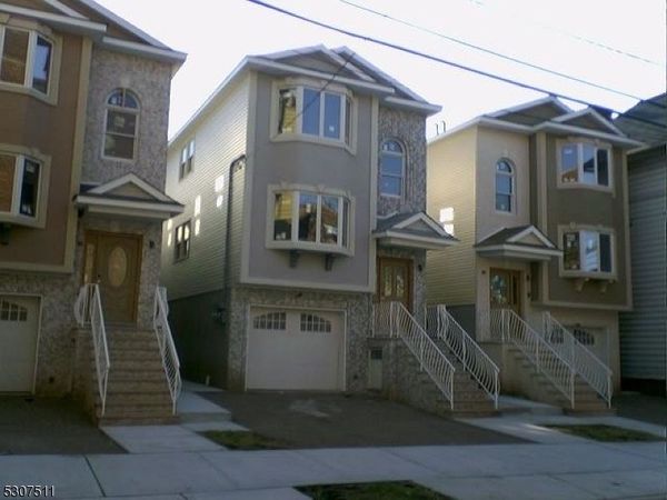 110 S 3rd St, Harrison, NJ 07029