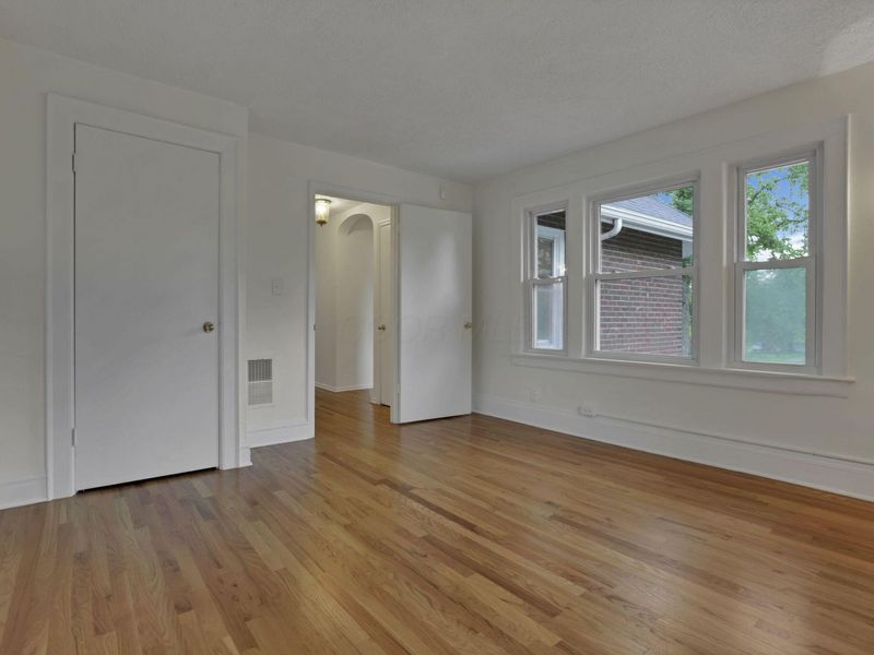1935 Greenway Avenue S, Columbus, OH 43219 Photo 20