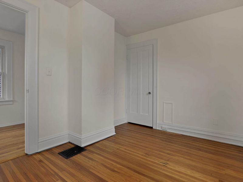 1935 Greenway Avenue S, Columbus, OH 43219 Photo 23