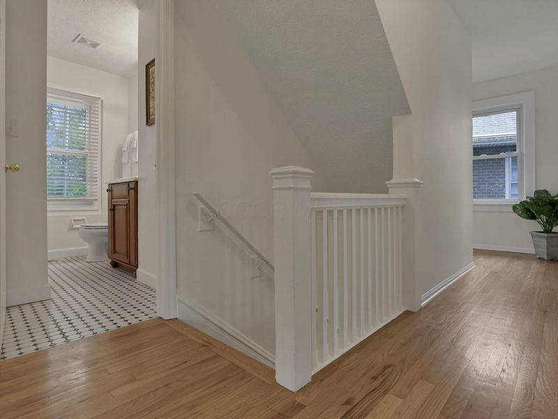1935 Greenway Avenue S, Columbus, OH 43219 Photo 25