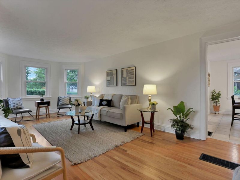 1935 Greenway Avenue S, Columbus, OH 43219 Photo 5