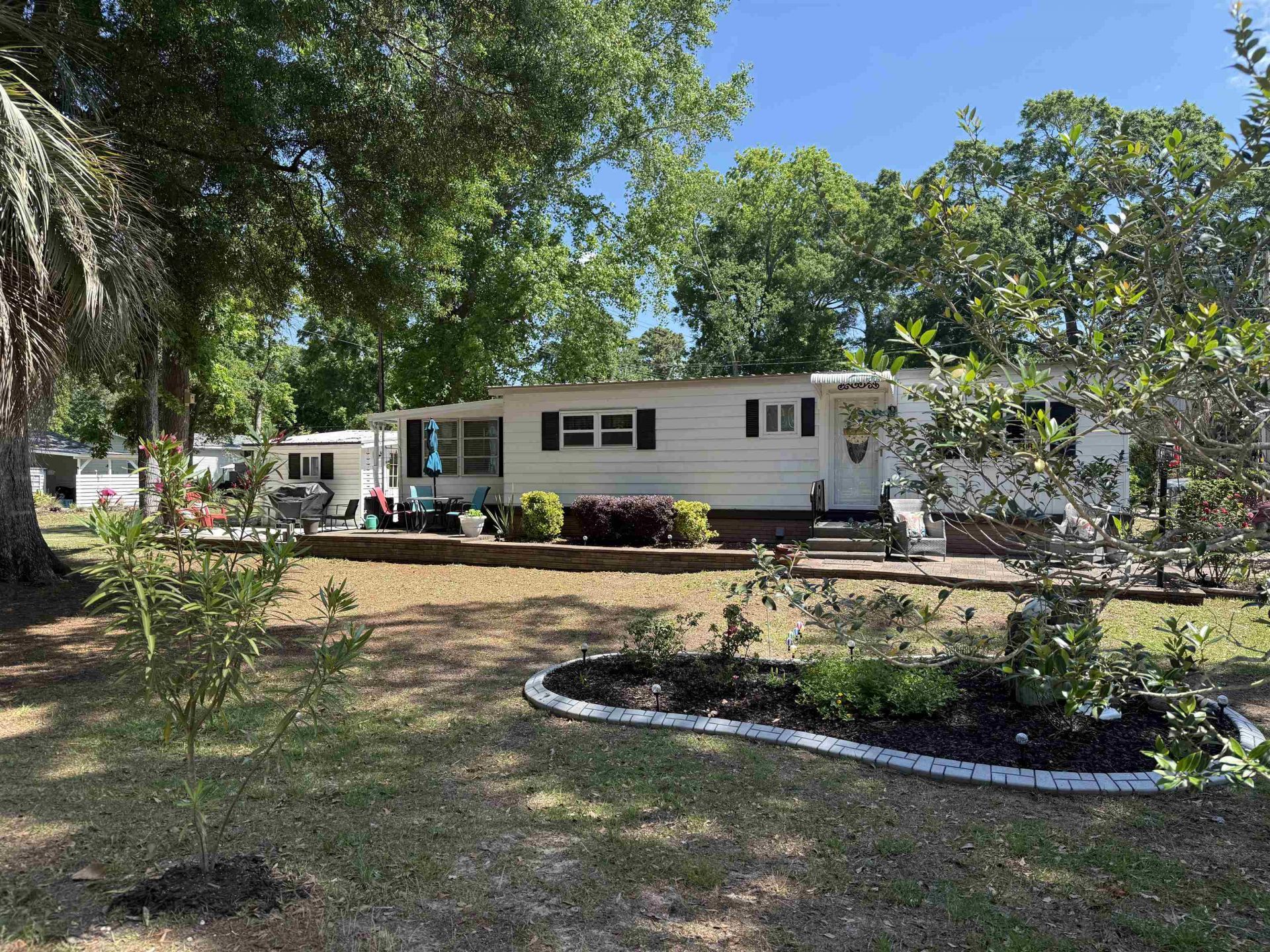 2926 Holly Rd.  Photo 16