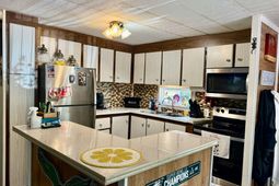 2926 Holly Rd.  photo 4