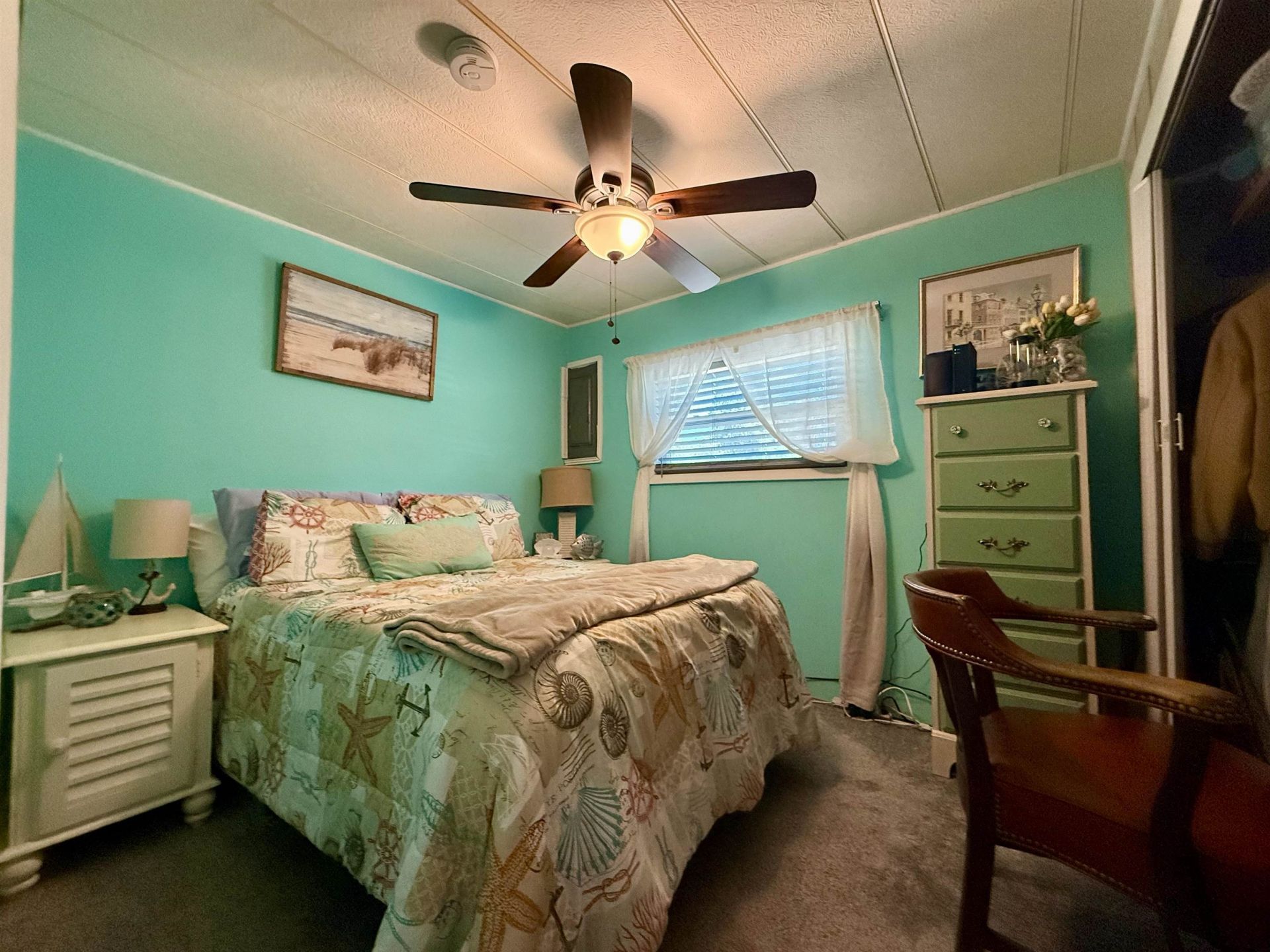 2926 Holly Rd.  Photo 9