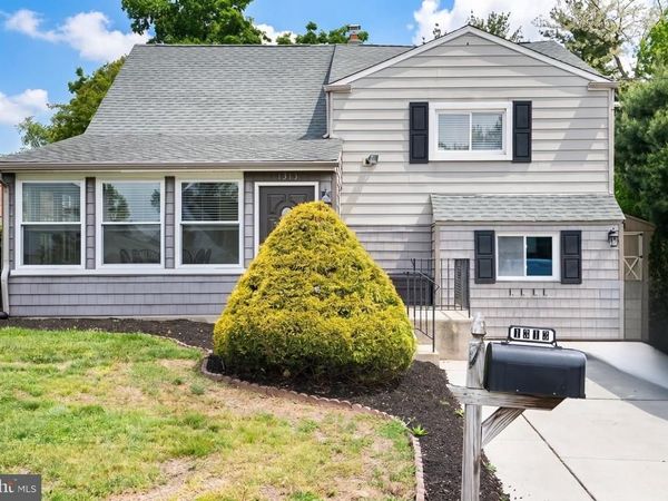 1313 SAINT MARK DRIVE , GLENDORA, NJ 08029