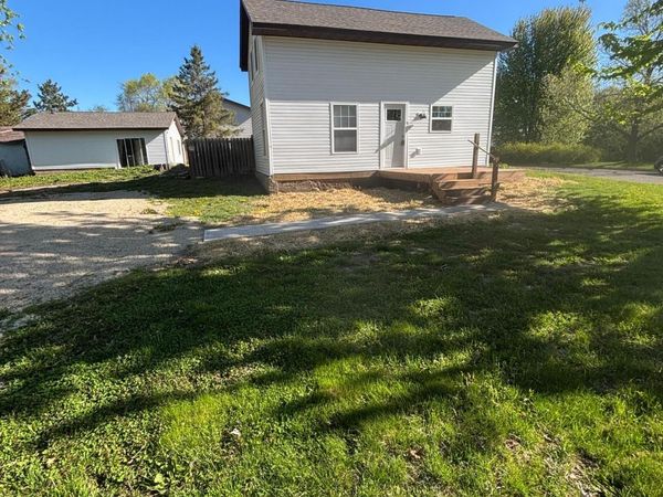 878 Washington Street, Prescott, WI 54021