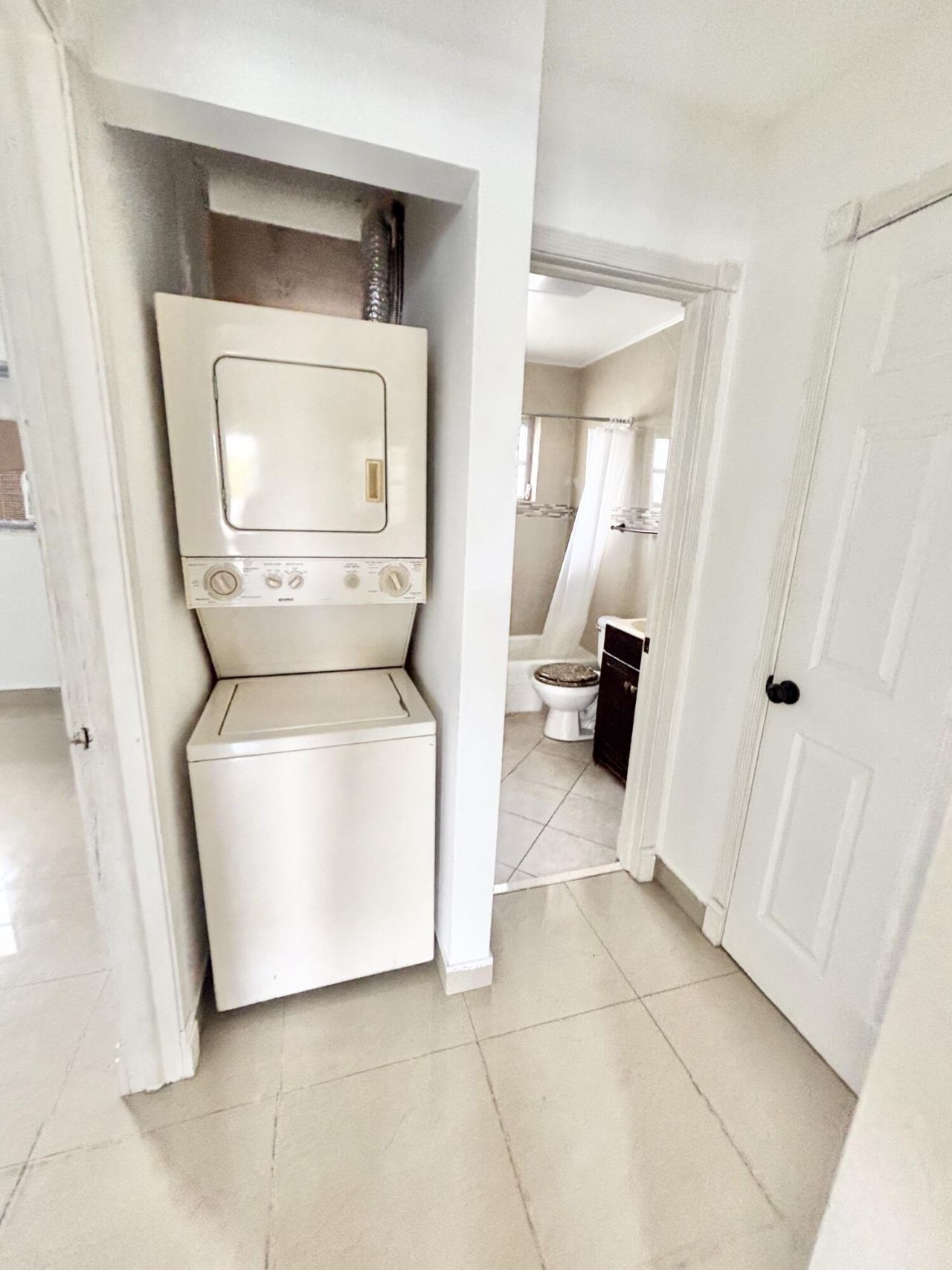 1111 N Federal Highway, Unit 6, Lake Worth Beach, FL 33460 Photo