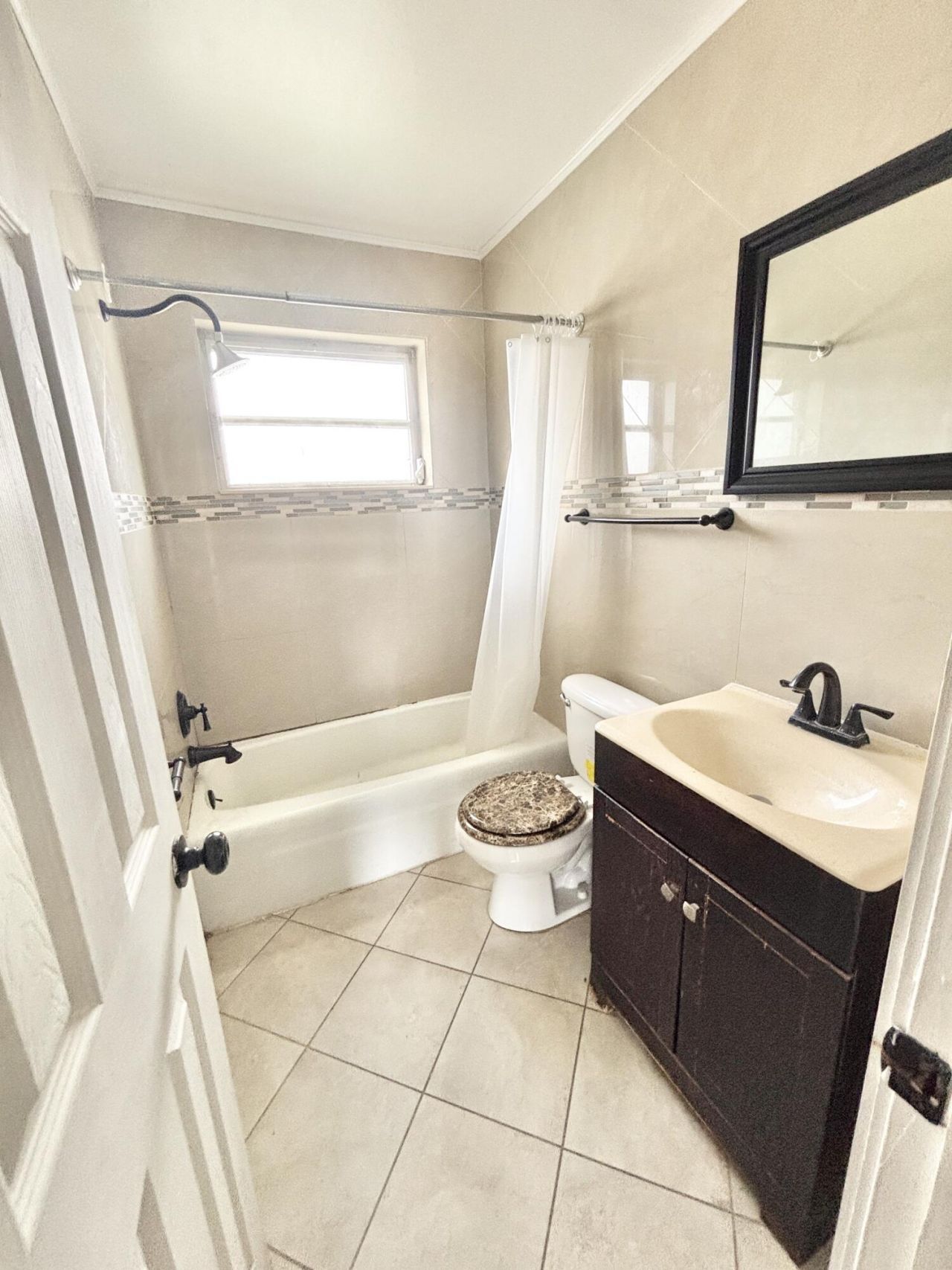 1111 N Federal Highway, Unit 6, Lake Worth Beach, FL 33460 Photo