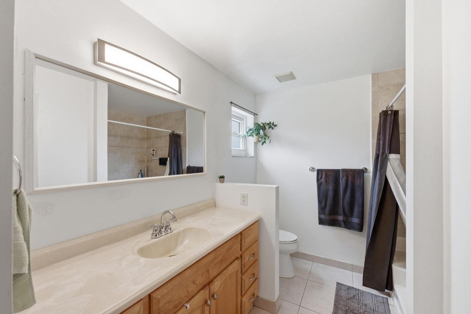 145 Roycourt Circle, Royal Palm Beach, FL 33411 Photo