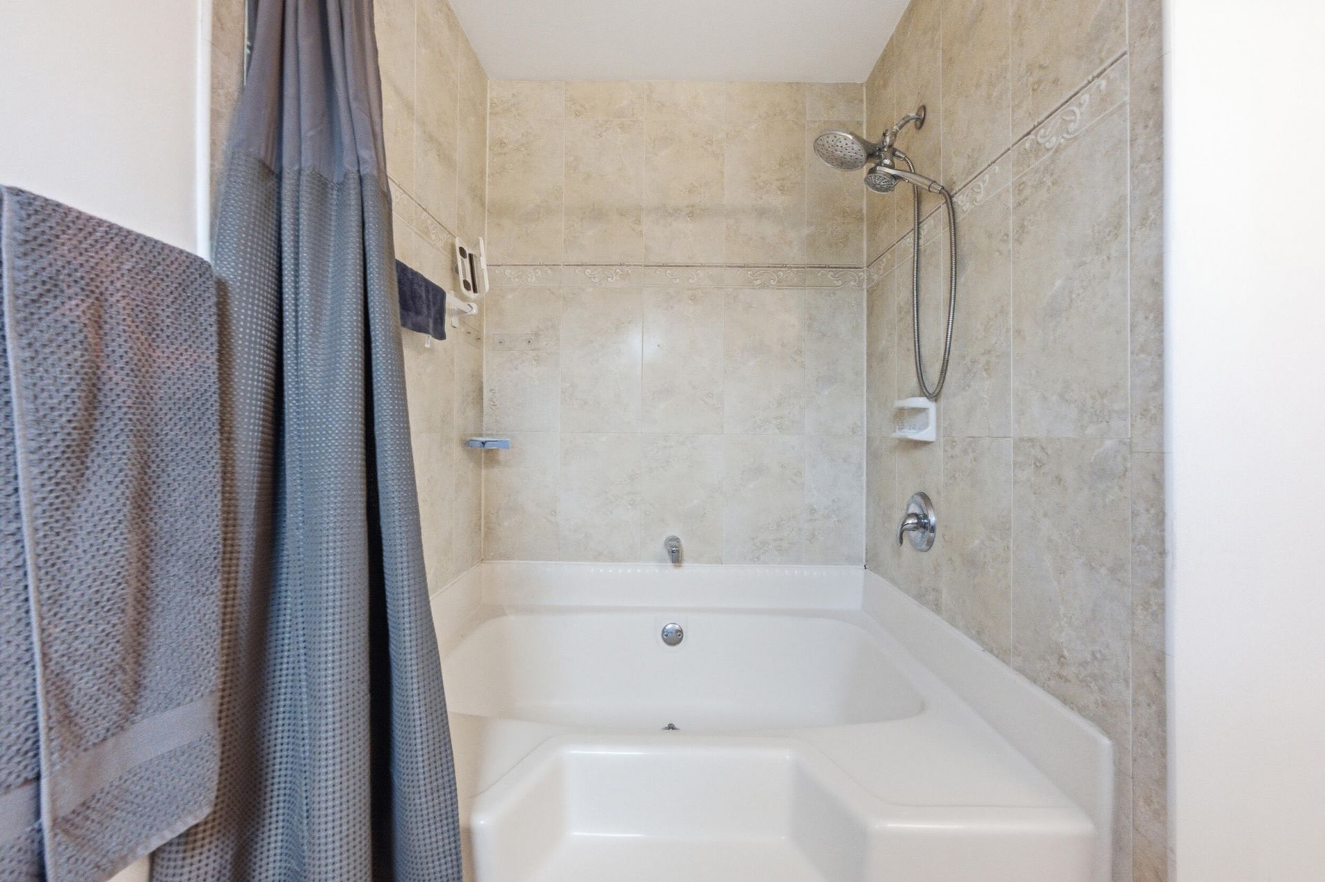 145 Roycourt Circle, Royal Palm Beach, FL 33411 Photo