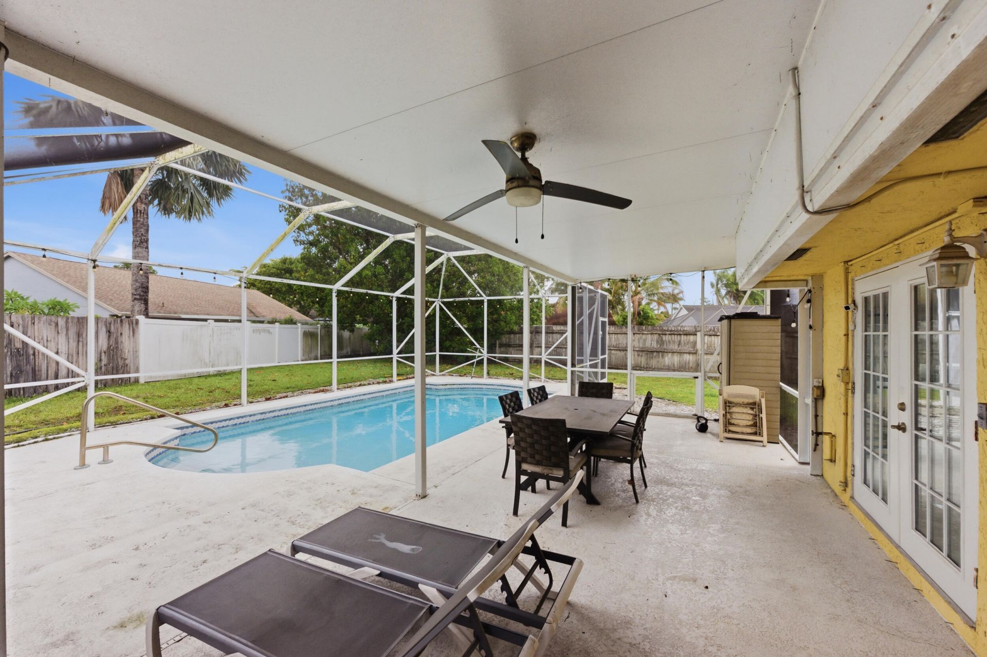 145 Roycourt Circle, Royal Palm Beach, FL 33411 Photo