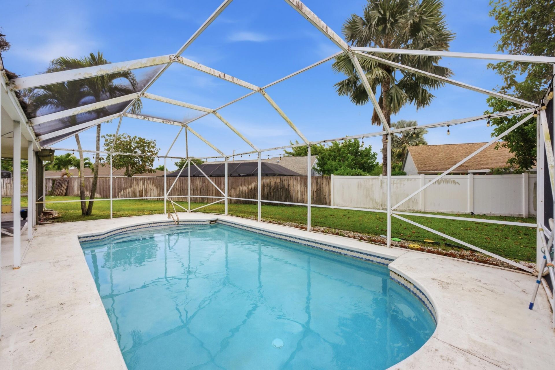 145 Roycourt Circle, Royal Palm Beach, FL 33411 Photo