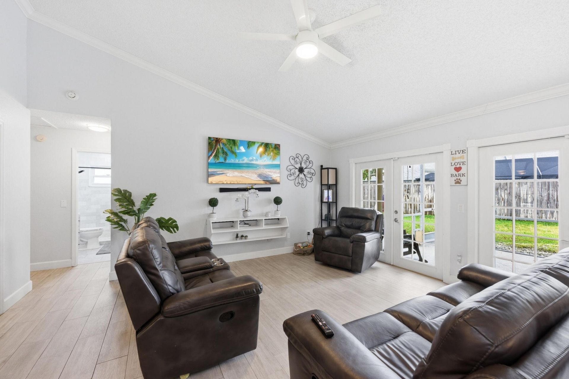 145 Roycourt Circle, Royal Palm Beach, FL 33411 Photo