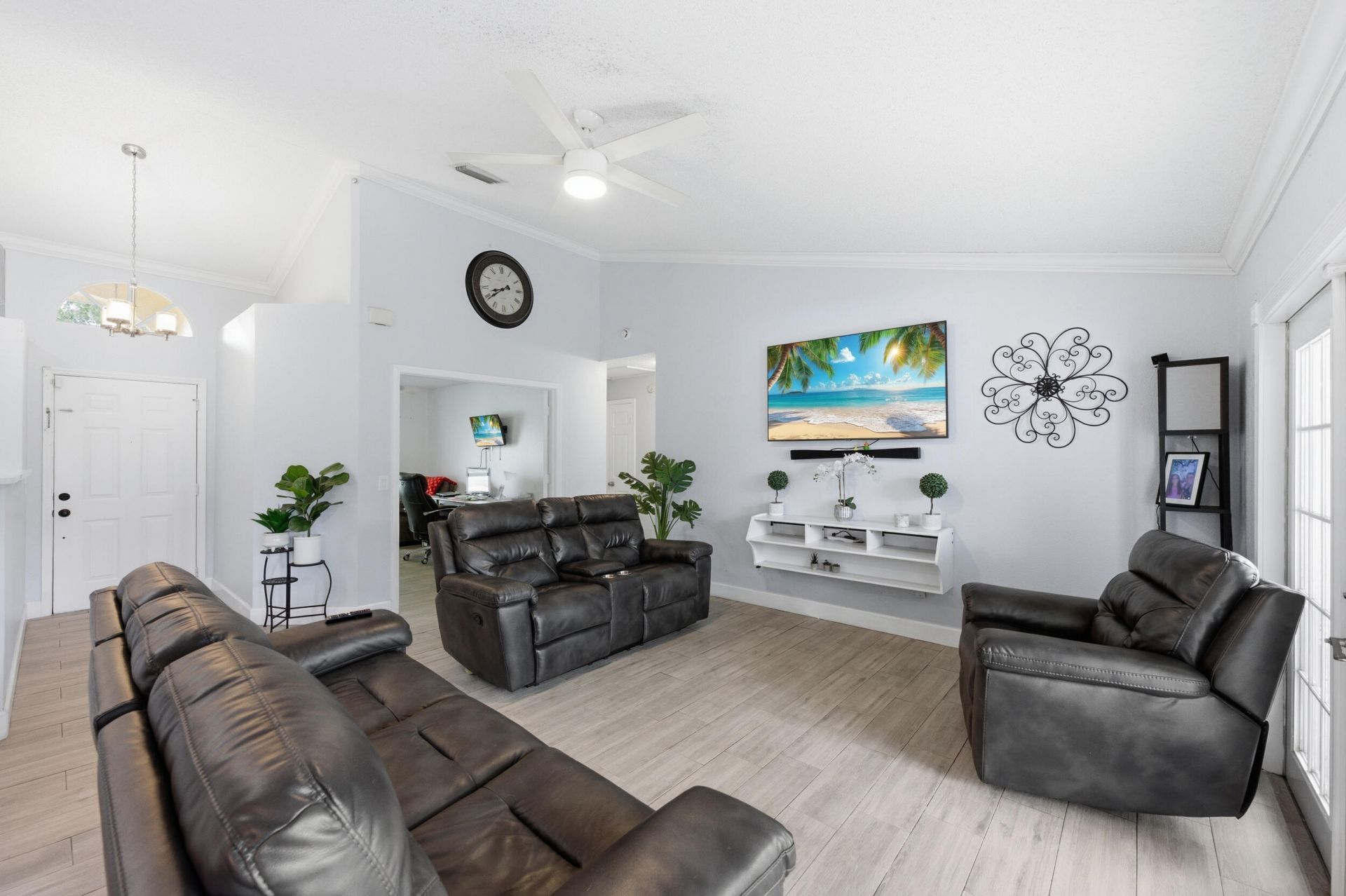 145 Roycourt Circle, Royal Palm Beach, FL 33411 Photo