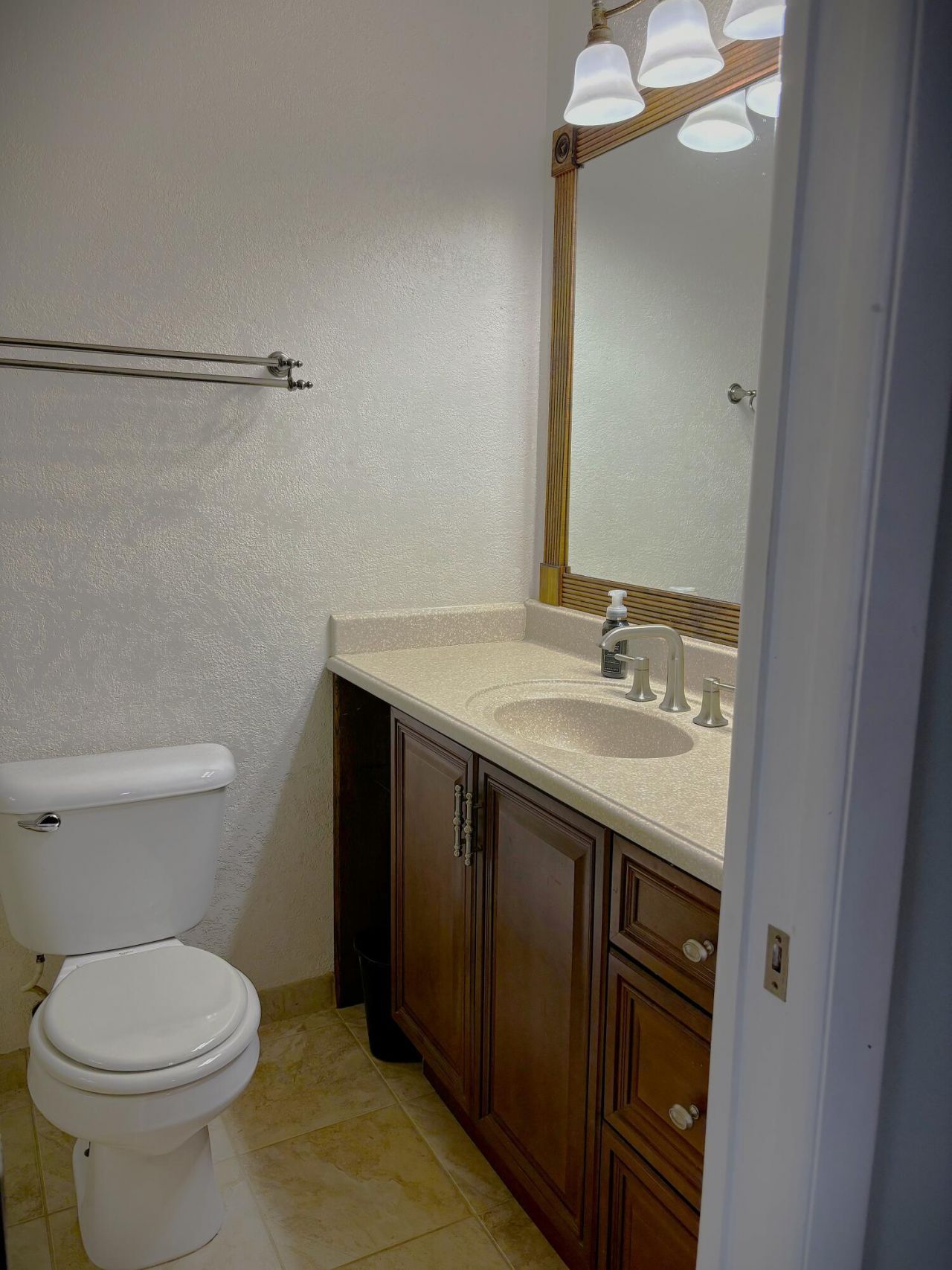 202 SW Crescent Avenue, Port Saint Lucie, FL 34984 Photo