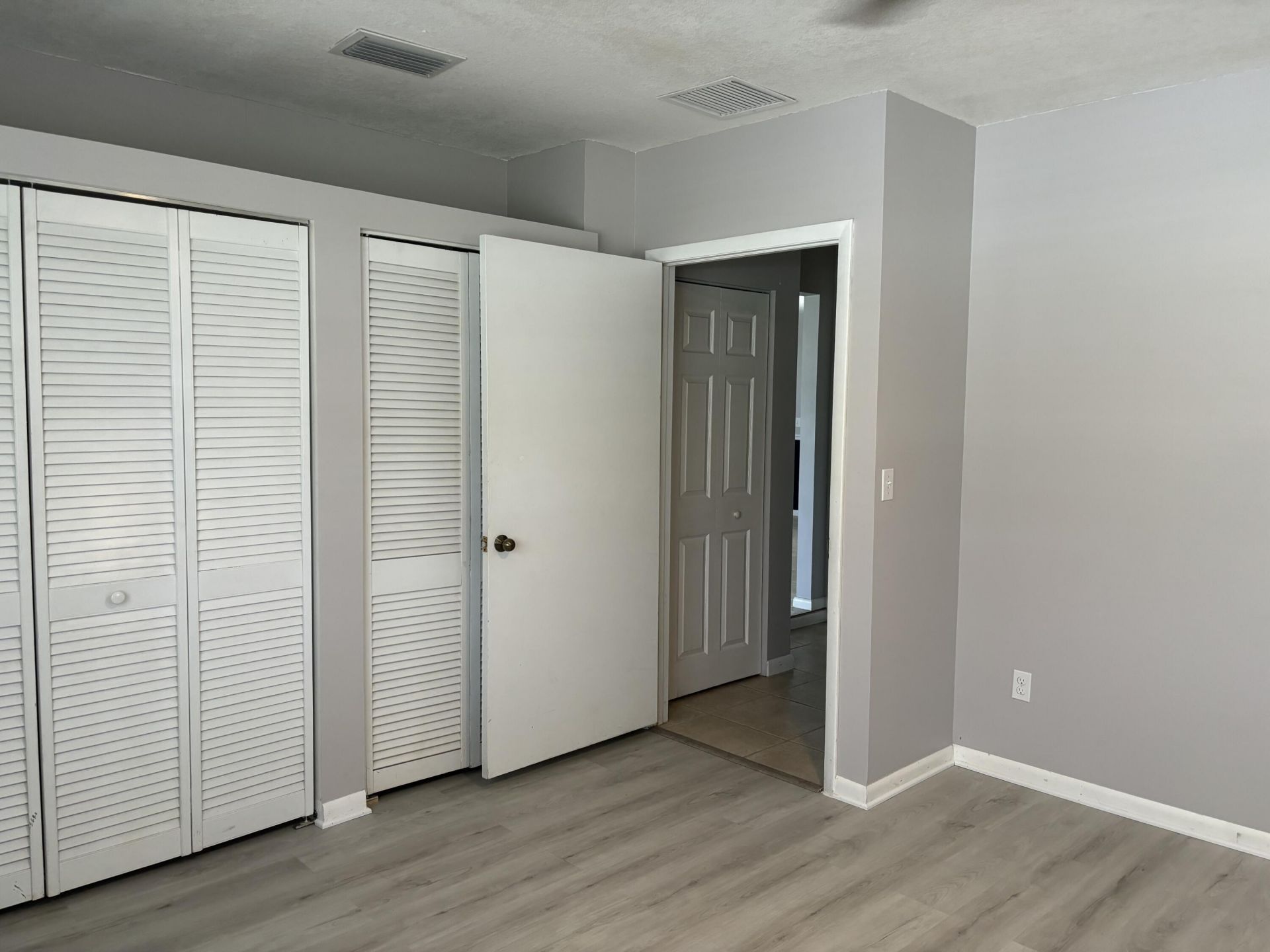 202 SW Crescent Avenue, Port Saint Lucie, FL 34984 Photo