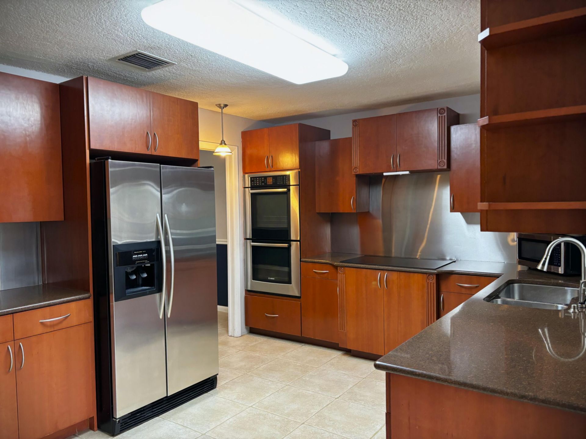 202 SW Crescent Avenue, Port Saint Lucie, FL 34984 Photo