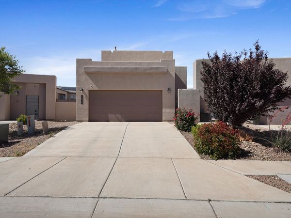 1536 Tierra Verde Loop NW, Los Lunas, NM 87031