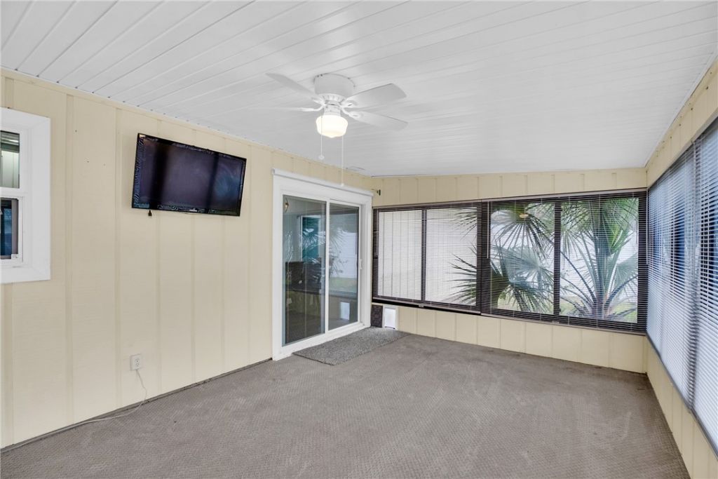 27 Sunset Drive, Sebastian, FL 32958 Photo