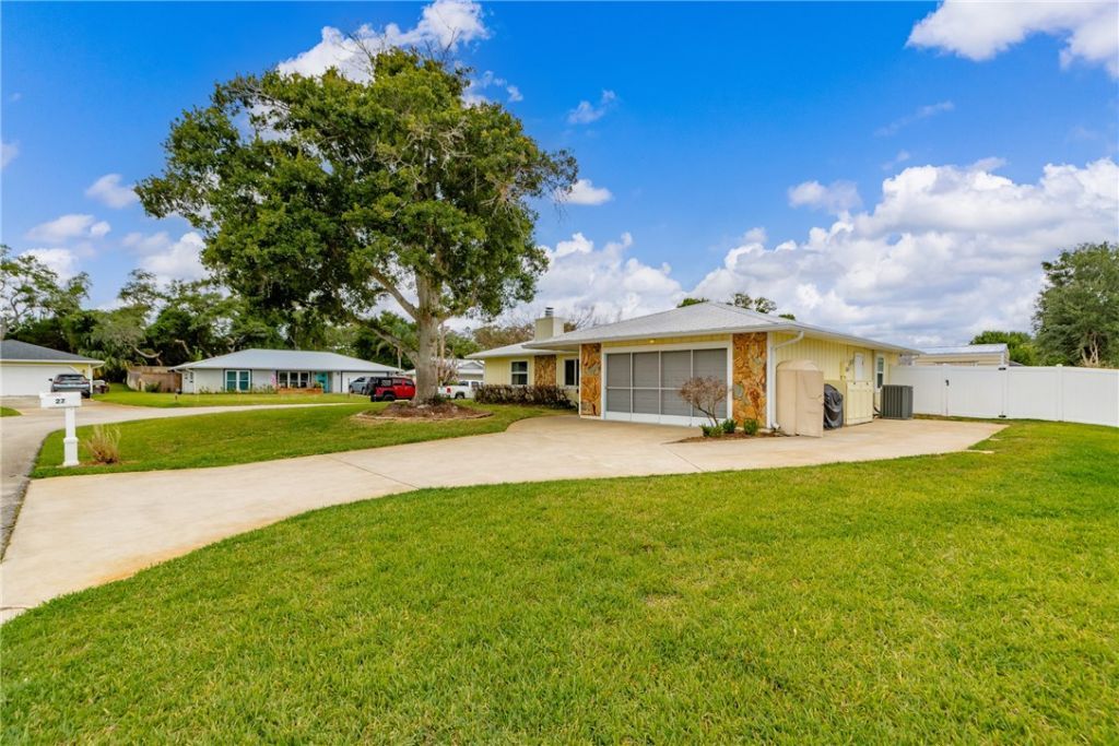 27 Sunset Drive, Sebastian, FL 32958 Photo