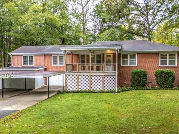 7146 Old Beulah Road , Lithia Springs, GA 30122