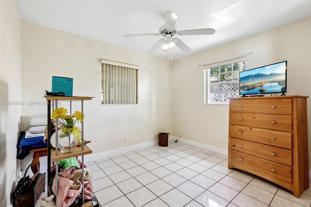 1215 S 24th Ave, Hollywood, FL 33020 Photo