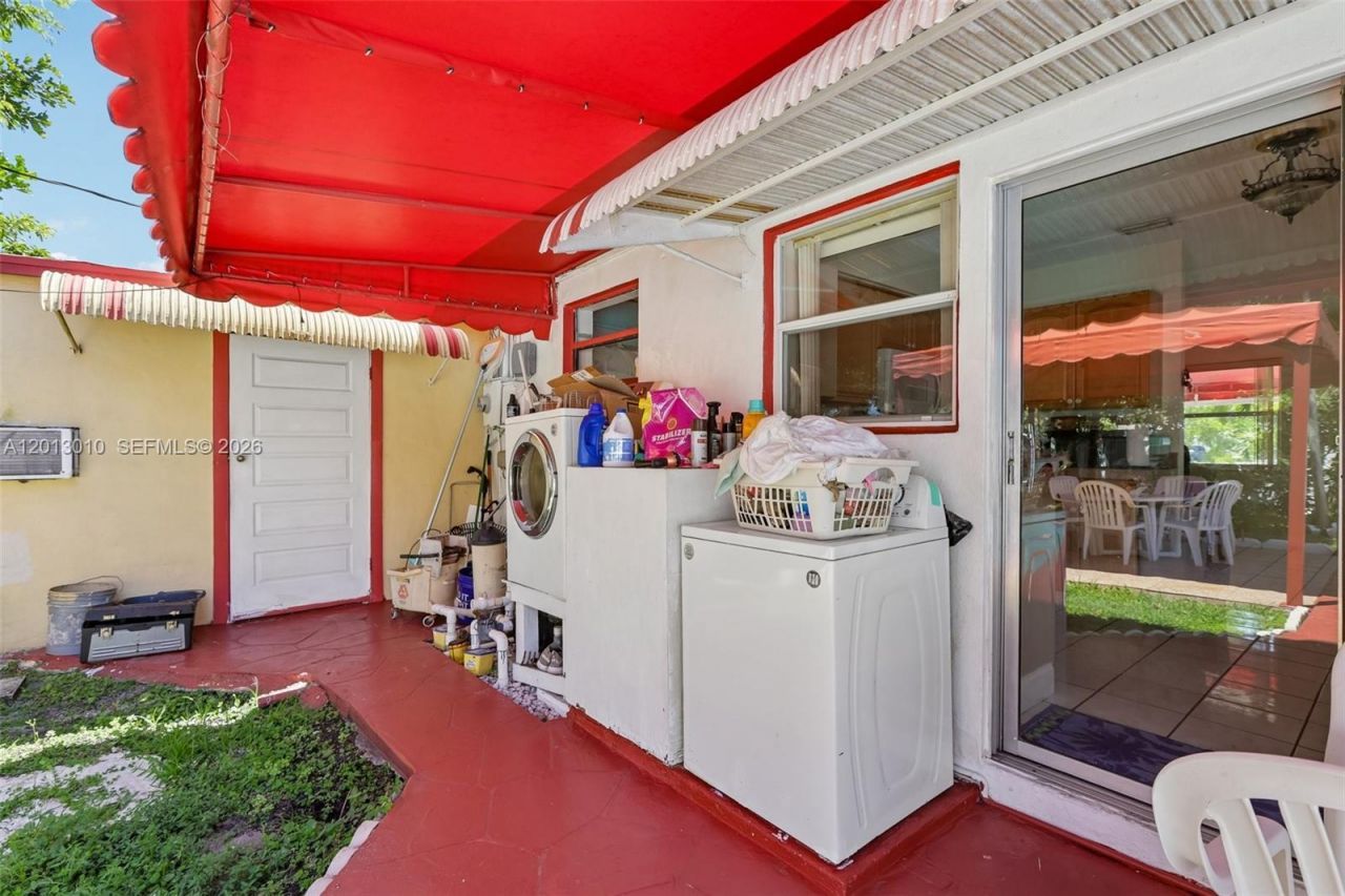 1215 S 24th Ave, Hollywood, FL 33020 Photo