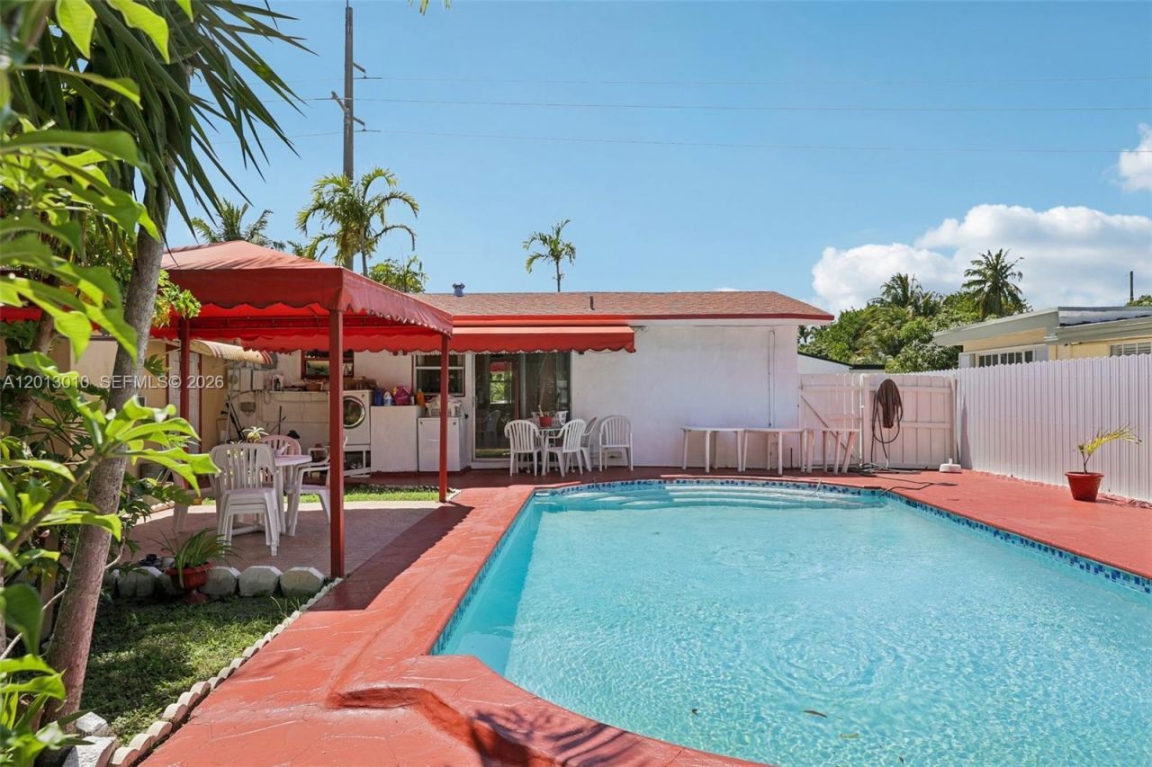 1215 S 24th Ave, Hollywood, FL 33020 Photo