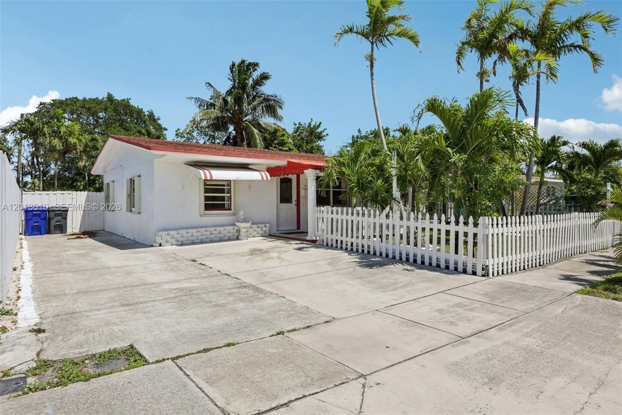 1215 S 24th Ave, Hollywood, FL 33020 Photo