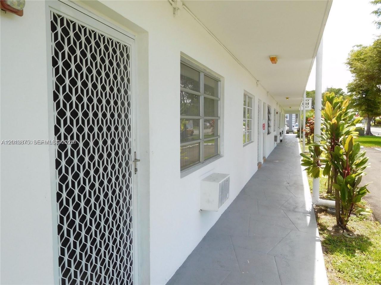 100 NW 204th St, Unit 7, Miami Gardens, FL 33169 Photo