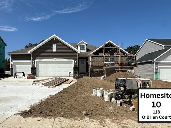 118 O'Brien Court, Unit 10, Columbus, WI 53925