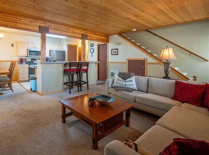 13075 Northwoods Boulevard, Truckee, CA 96161 Photo