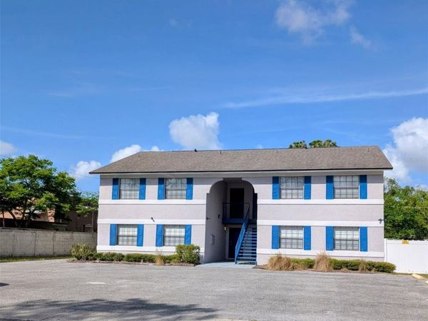 10 N FAIRFAX AVENUE, WINTER SPRINGS, FL 32708