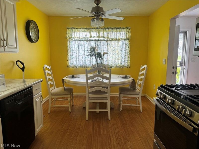 4385 E. 154th Street, Cleveland, OH 44128 Photo 3