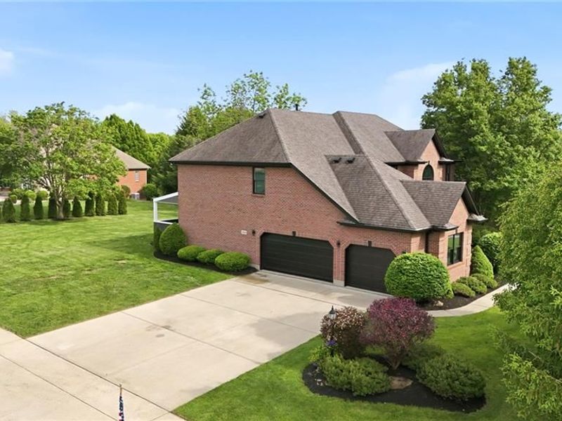 1442 Timshel Street, Sugarcreek Township, OH 45440 Photo 4