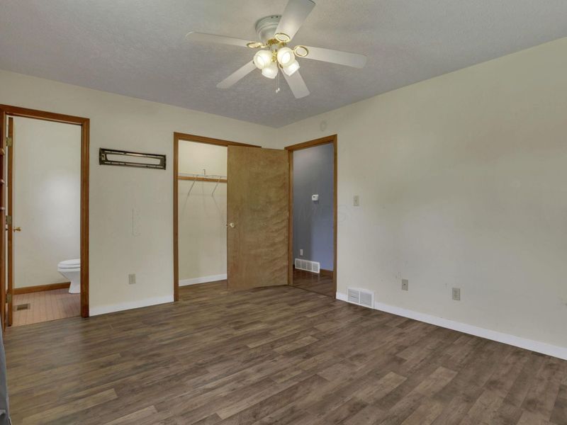 29654 Cherrycrest Drive, Logan, OH 43138 Photo 12