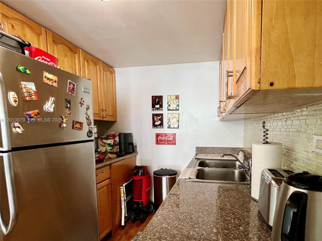 7545 E Treasure Dr, Unit 8I, North Bay Village, FL 33141 Photo