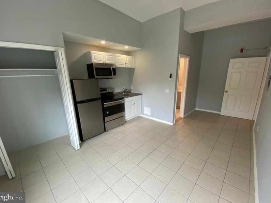 1304 6 S 9th Street, Unit B, Philadelphia, PA 19147 Main Photo