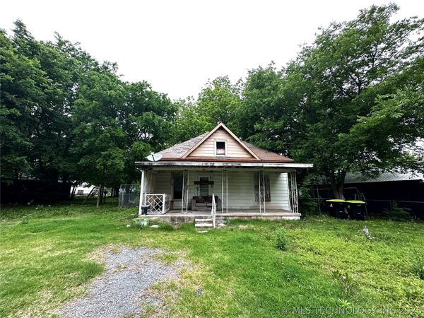 614 W 4th , Ada, OK 74820