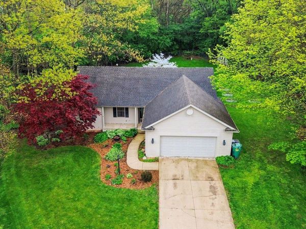 23780 Julep Julep Court, South Bend, IN 46614