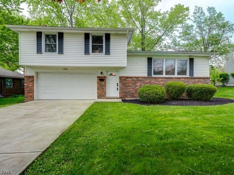 9331 Fairfield Drive, Twinsburg, OH 44087 Photo 1