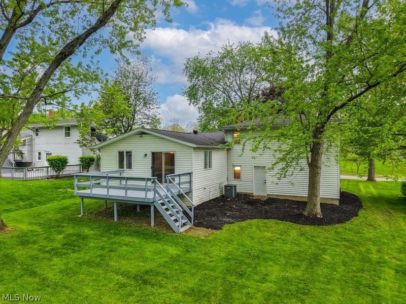 9331 Fairfield Drive, Twinsburg, OH 44087 Photo 3