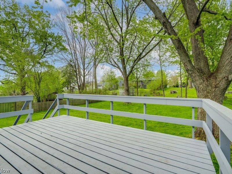 9331 Fairfield Drive, Twinsburg, OH 44087 Photo 4