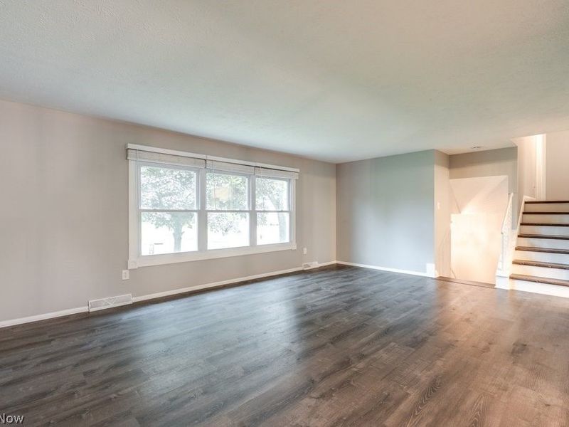 9331 Fairfield Drive, Twinsburg, OH 44087 Photo 8