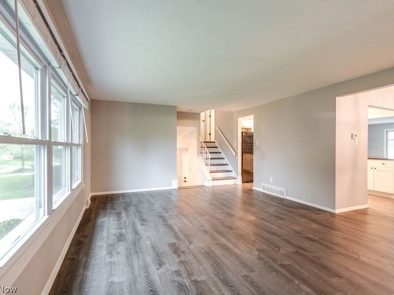 9331 Fairfield Drive, Twinsburg, OH 44087 Photo 9