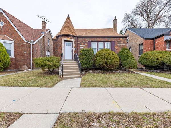 3938 W 66th Place , Chicago, IL 60629