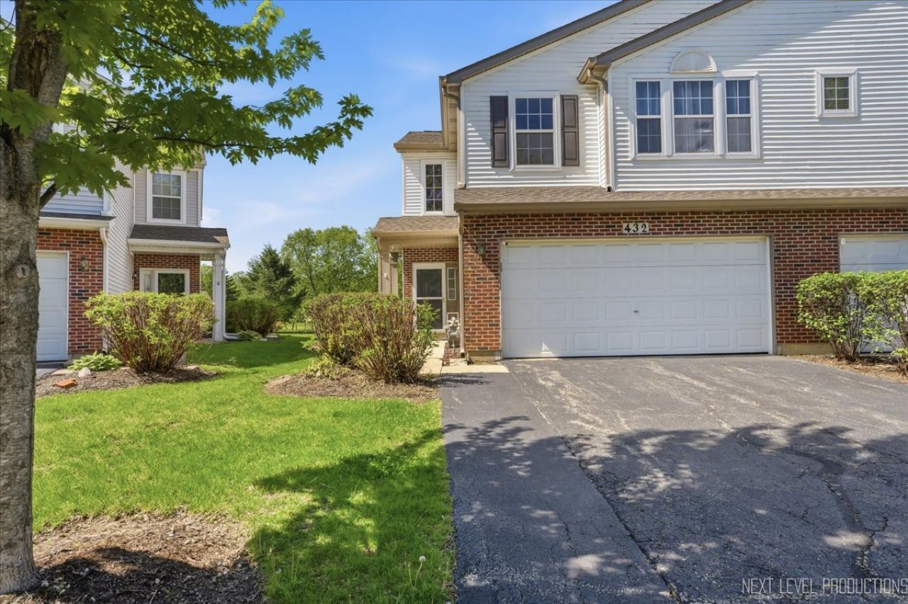 432 Landmark Avenue, Yorkville, IL 60560 Main Photo